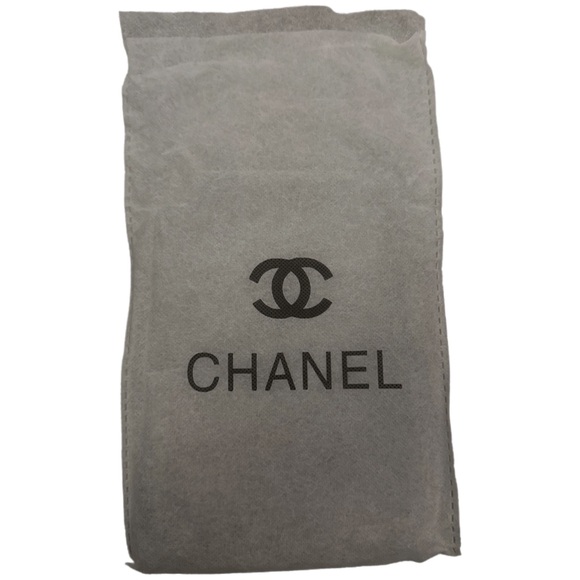 Chanel Cosmetic Beauty Pouch NIB - Picture 4 of 6